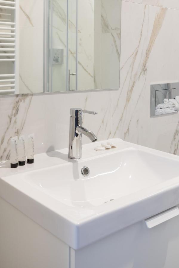 Design 2Bdr Apartment Near City Center ซาเกร็บ ภายนอก รูปภาพ
